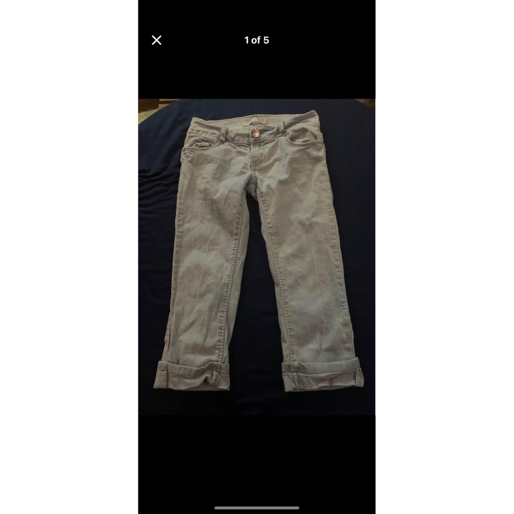 No Boundaries Womens Light Blue Denim Capri Jeans Size 1 NJ14B205M Embroidered